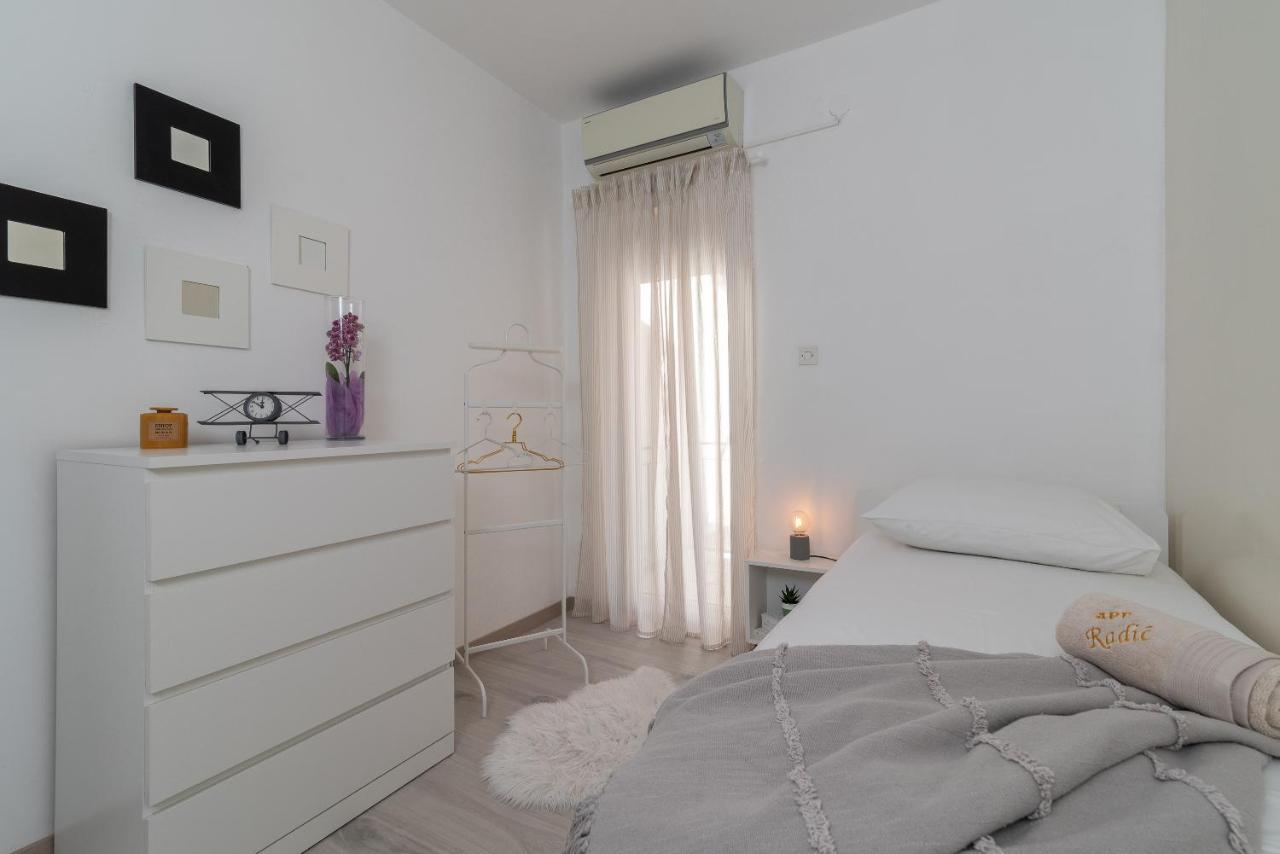 Radic-perfect Location For Summer Activities Trogir