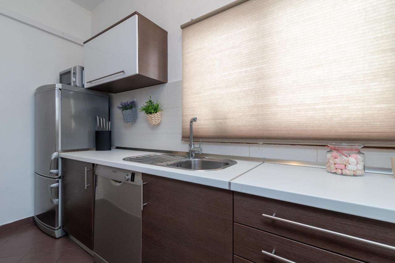 Radic-perfect Location For Summer Activities Apartment