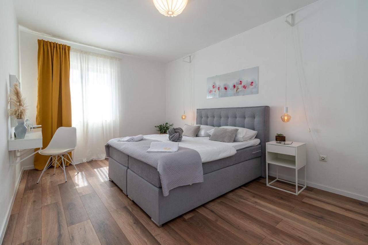 Apartment Radic-perfect Location For Summer Activities *