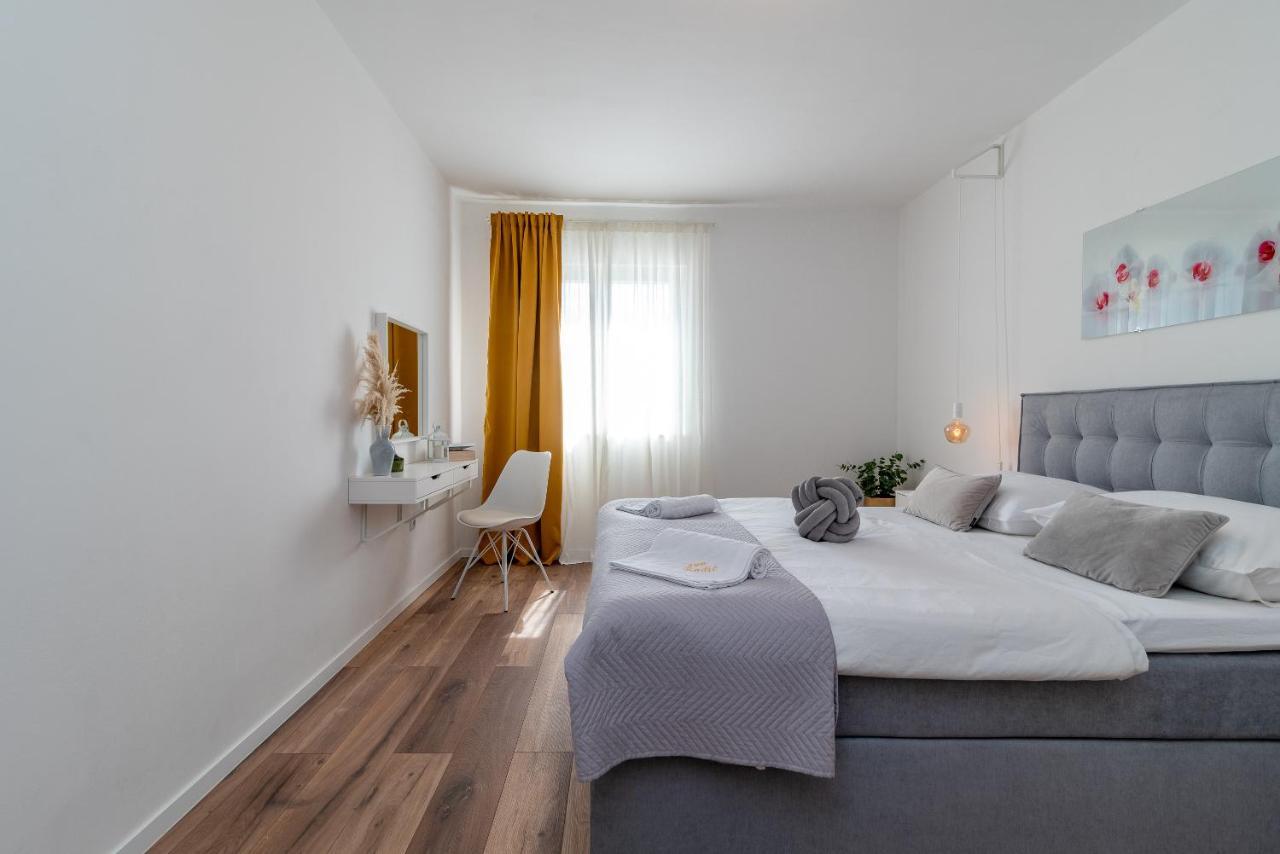 Apartment Radic-perfect Location For Summer Activities *